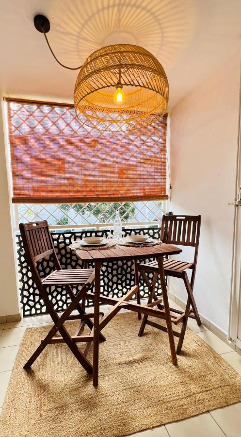 סן-ז'יל-לה-באן Studio Le Dina St Gilles Boucan Canot מראה חיצוני תמונה